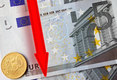 Euro's Slide Against the Dollar: ECB's Stance and Market Implications