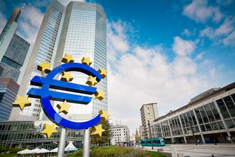 Euro fell in European trade ahead of Jerome Powell's speech