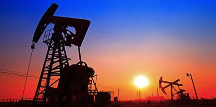 Oil Prices Analyzing the Decline : Factors and Outlook