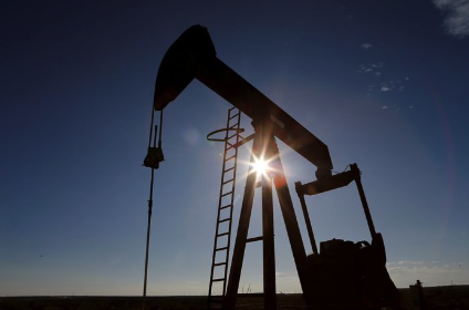US Crude Stocks Fall More Than Expected Last Week