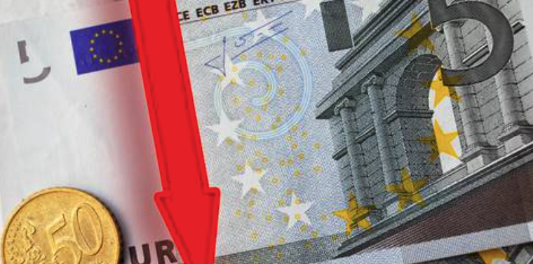 Euro Sharpens Declines to Five-Week Low